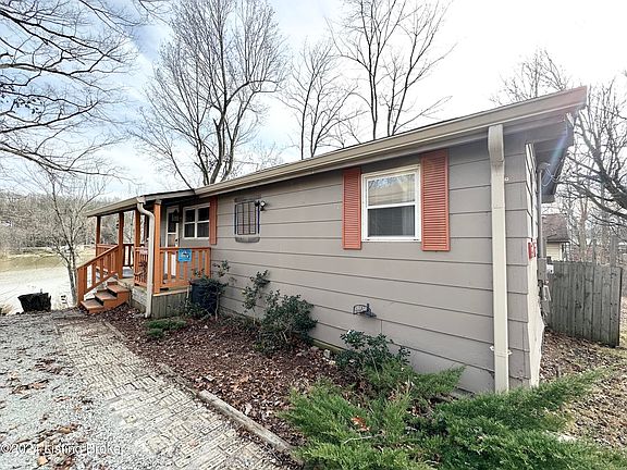 2nd image of 106 Park Cir