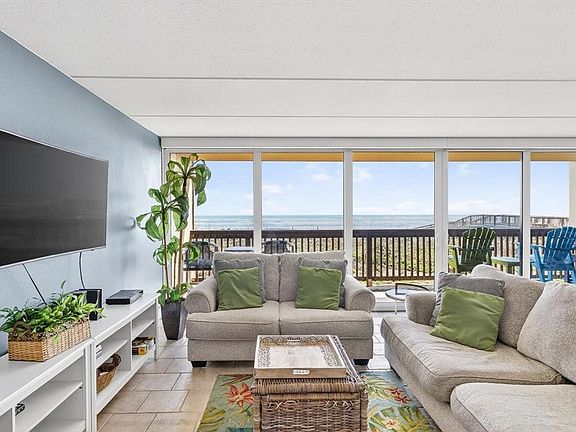 3rd image of 6021 State Highway 361 APT 102