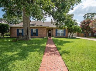 428 Highpoint Dr, Alexandria, LA 71303