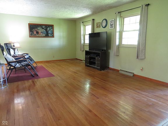 4th image of 11261 E State Road 46