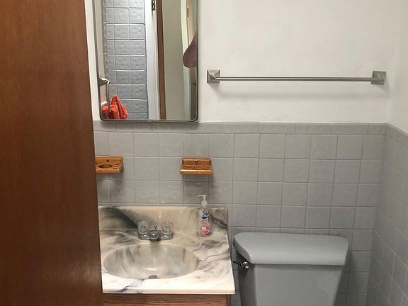 5th image of 8300 Echo St
