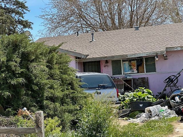 1st image of 15100 Trotter Ln