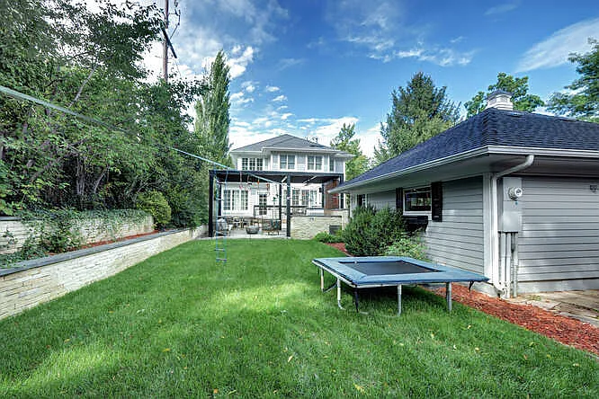 510 Hawthorn Ave — Photo 47