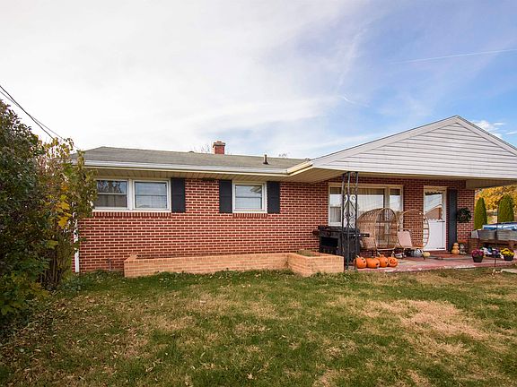 4th image of 16 Alleghany St