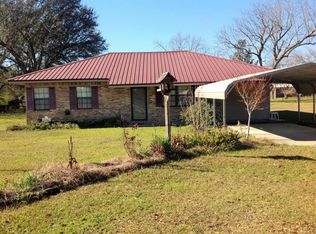 70 Paul Boone Rd, Lumberton, MS 39455