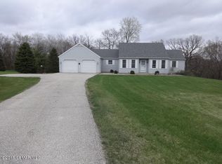 26424 607th St, Mantorville, MN 55955