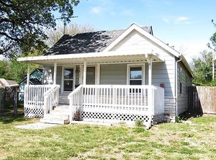 1711 S Millwood Ave, Wichita, KS 67213