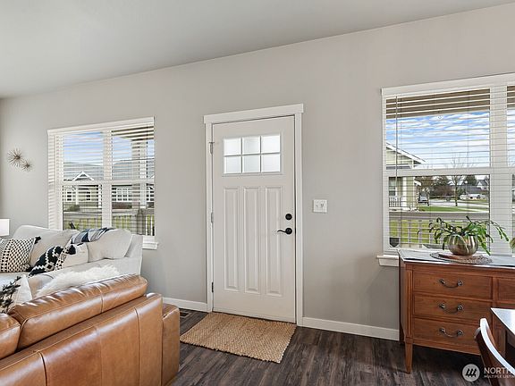 5th image of 1950 N Prairie Lane