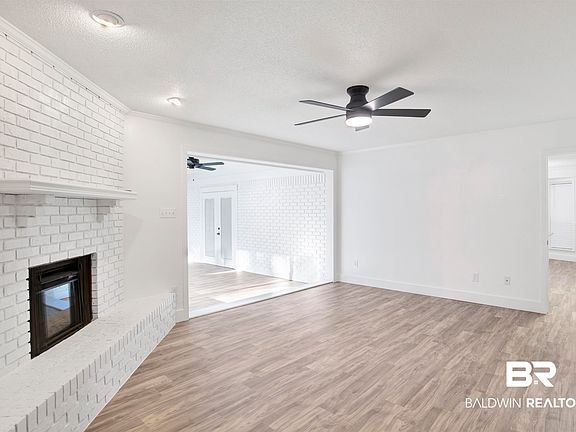 4th image of 8701 Pecan Ct