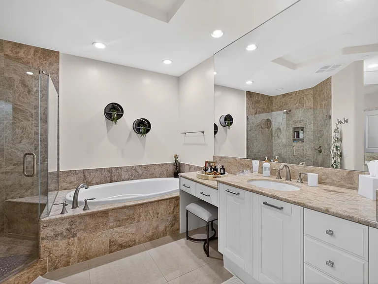 3800 N Ocean Dr #2050 — Photo 16