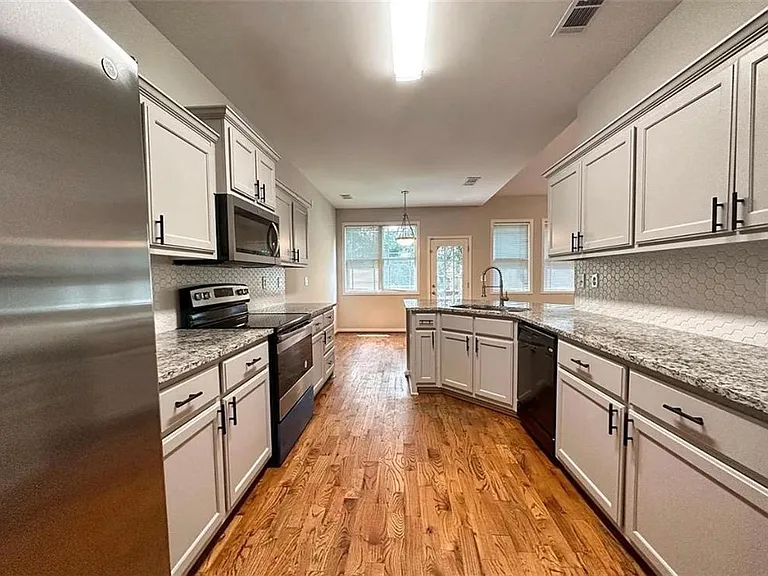 3516 Lori Ln — Photo 29