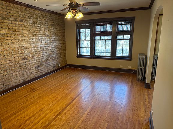 5th image of 1711 W Belle Plaine Ave #3A