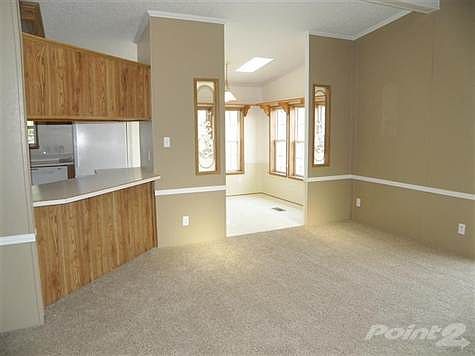 Pass Through from Kitchen to Family Room * Makes Entertaining a Breeze! Come on In and Kick Back and Relax!