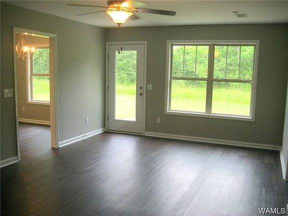 3rd image of 4451 Alderic St