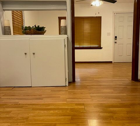 2nd image of 1143 NE Grand Blvd