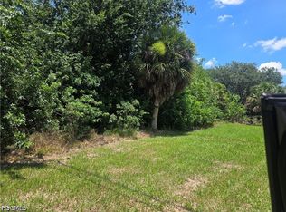 Jerdik Dr NE, Moore Haven, FL 33471
