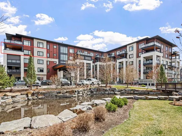 24 SW Mahogany Path SE #401, Calgary, AB T3M 3H6