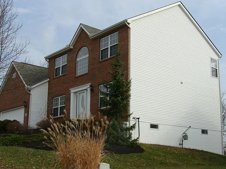314 Weatherburn Dr — Photo 17