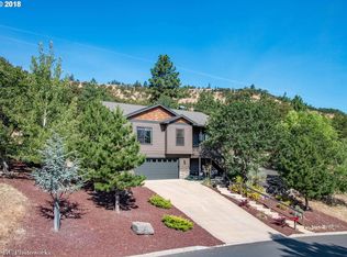 1301 Sterling Dr, The Dalles, OR 97058