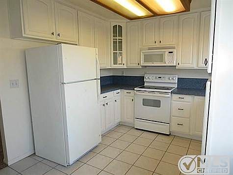 2nd image of 453 S Lincoln Ave