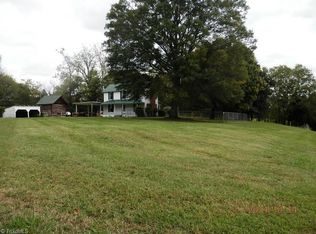 808 Davie Academy Rd, Mocksville, NC 27028