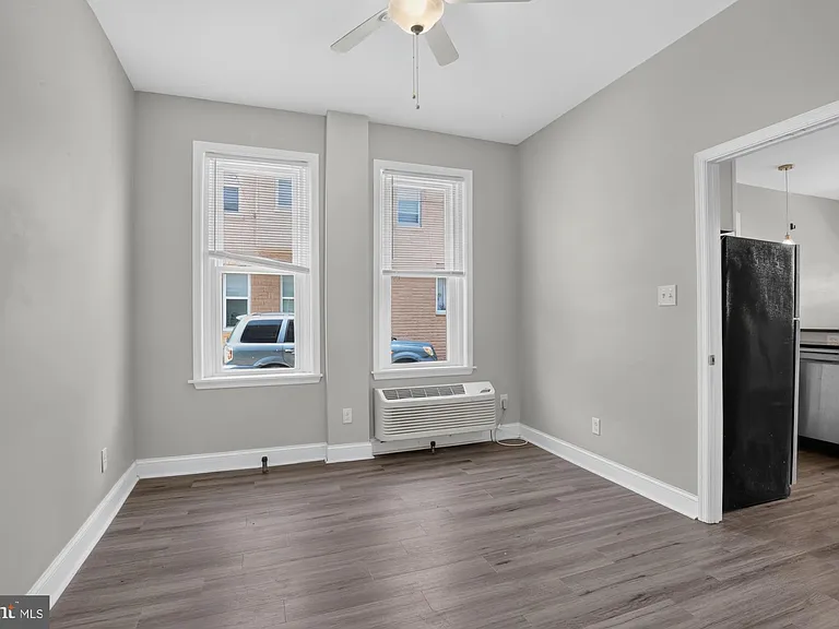 3127 Cedar St #1F — Photo 14