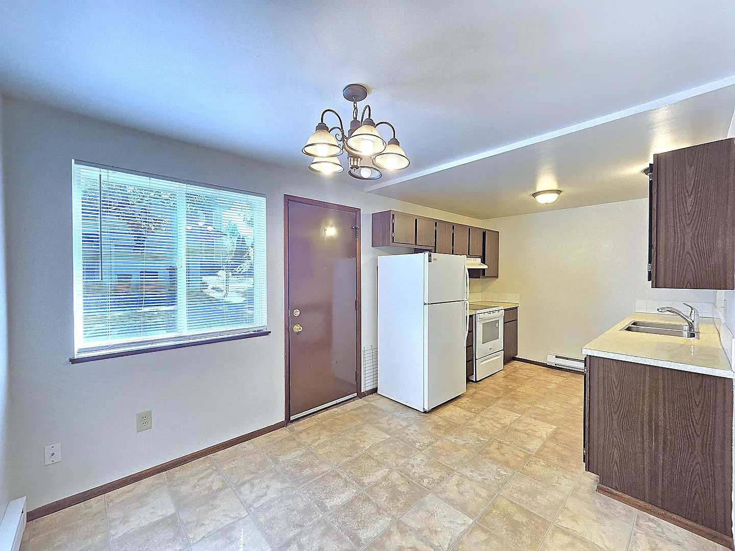 Walnut Place — Photo 2