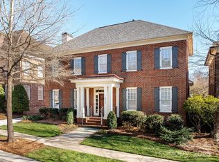 8915 Heydon Hall Cir, Charlotte, NC 28210
