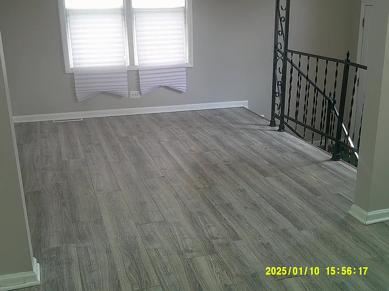 14933 Dearborn St — Photo 4