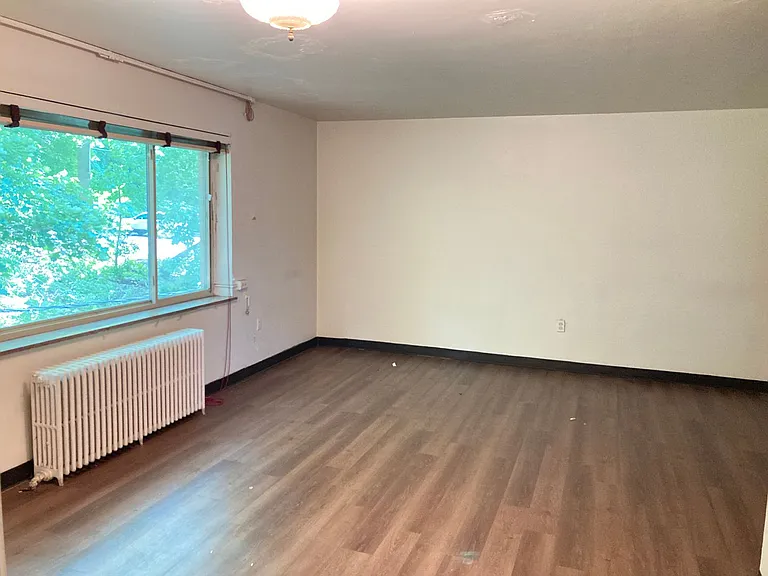 5600 5th Ave — Photo 74