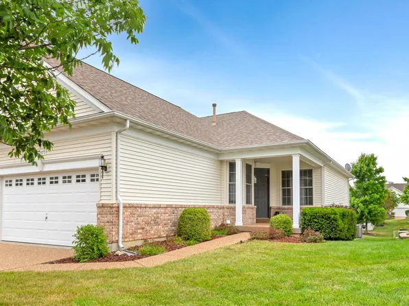 2177 Hawks Landing Dr, Lake Saint Louis, MO 63367