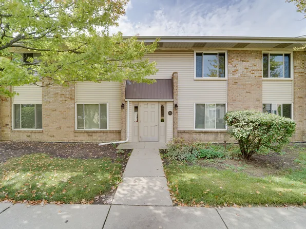 1705 Robin Walk APT C, Hoffman Estates, IL 60169