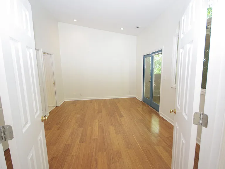 2214 Lenox Rd NE — Photo 23