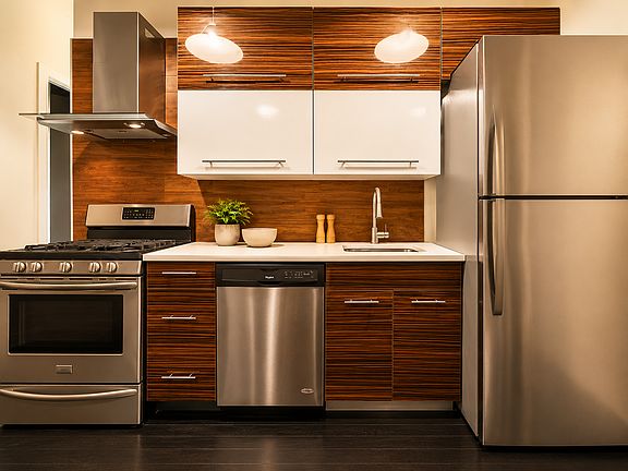 2nd image of 105 Weirfield St #1B