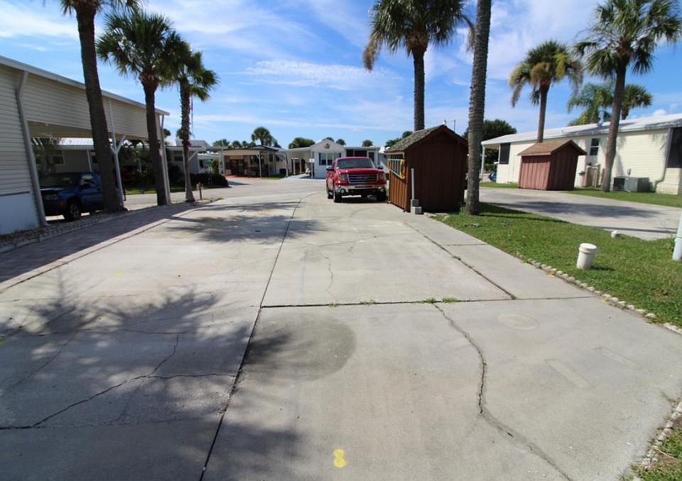 1st image of 5505 SE 64th Ave