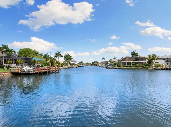 164 Starfish Ct, Marco Island, FL 34145