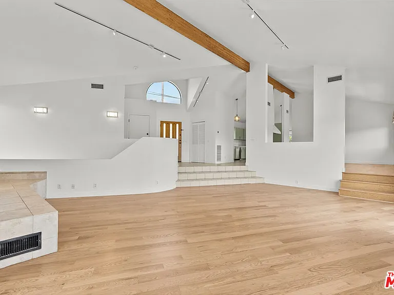 3665 Alta Mesa Dr — Photo 11