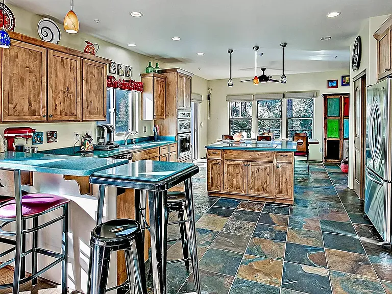 1621 Spruce Canyon Dr — Photo 6