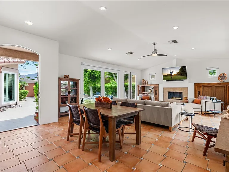 78900 Rio Seco — Photo 17