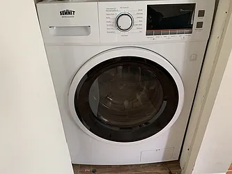 Rented by 18 REALTY