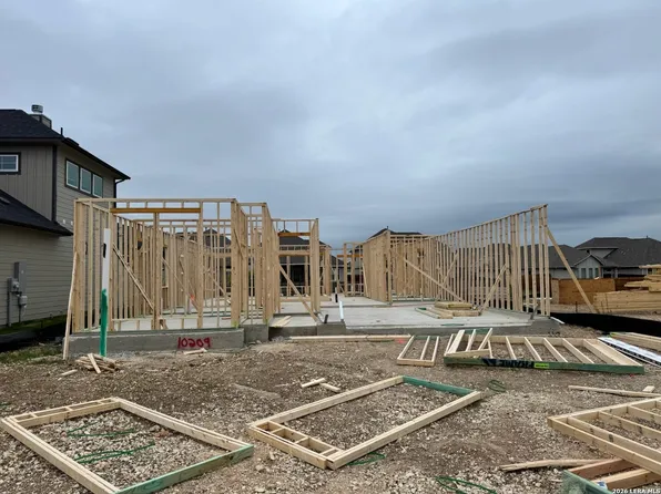 10209 Bartenheim Drive, Schertz, TX 78154