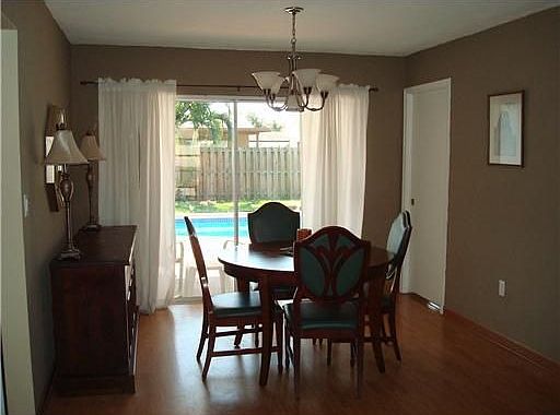 3rd image of 9610 NW 20th Pl