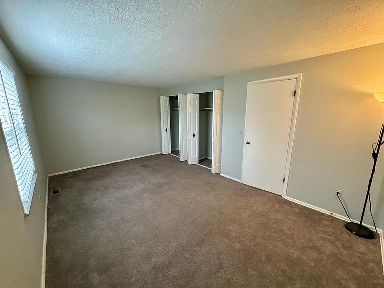 244 E Commons Dr — Photo 45