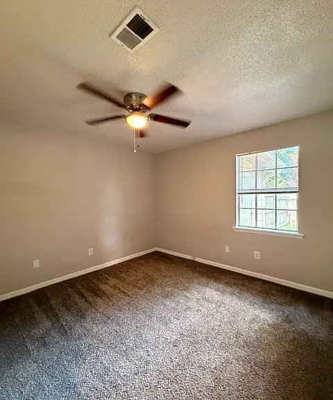 2116 Greenoaks Rd #1B — Photo 11