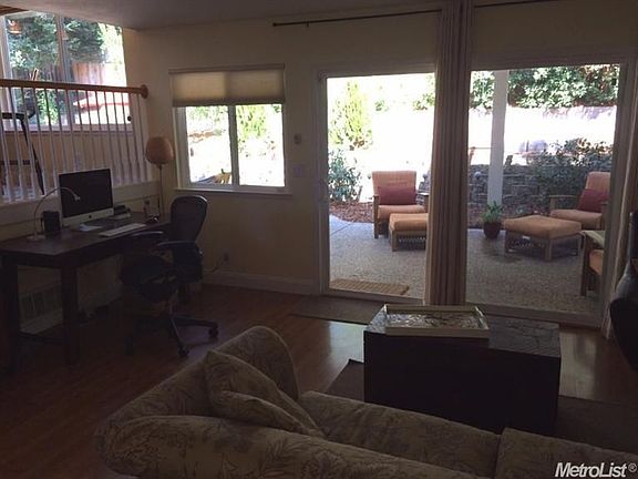 5th image of 8426 Orial Oak Ct