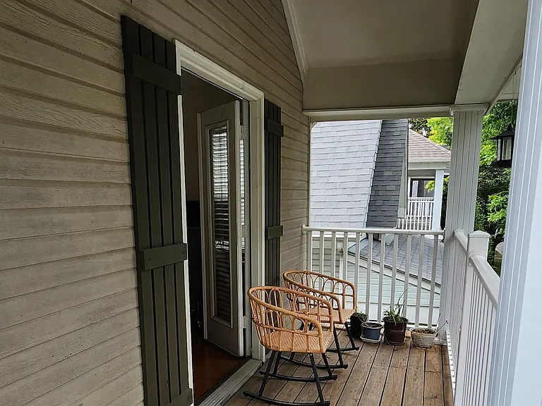 1292 Isle Bay Dr — Photo 14