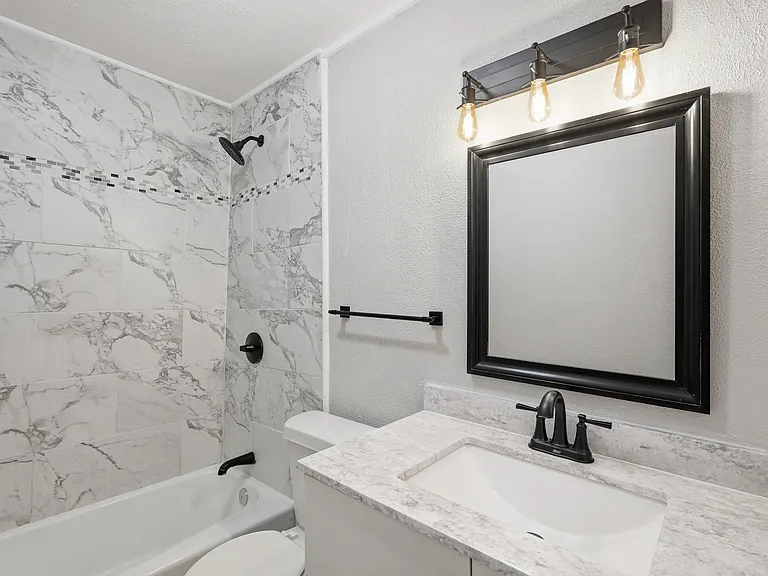 1510 Juanita Dr — Photo 7