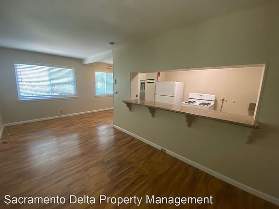 2nd image of 4539 V St APT D
