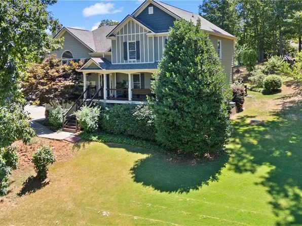 17 Laurel Way NE, White, GA 30184