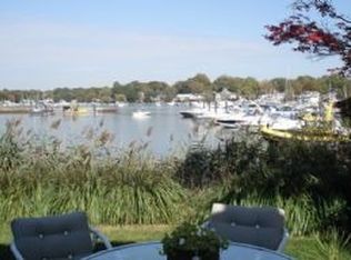 26 Indian Cove Rd, Mamaroneck, NY 10543